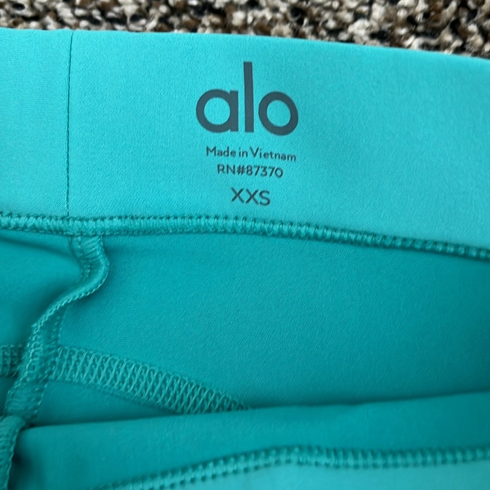 Alo Yoga High Waist Teal Utility Legging, NWT - Picture 5 of 8
